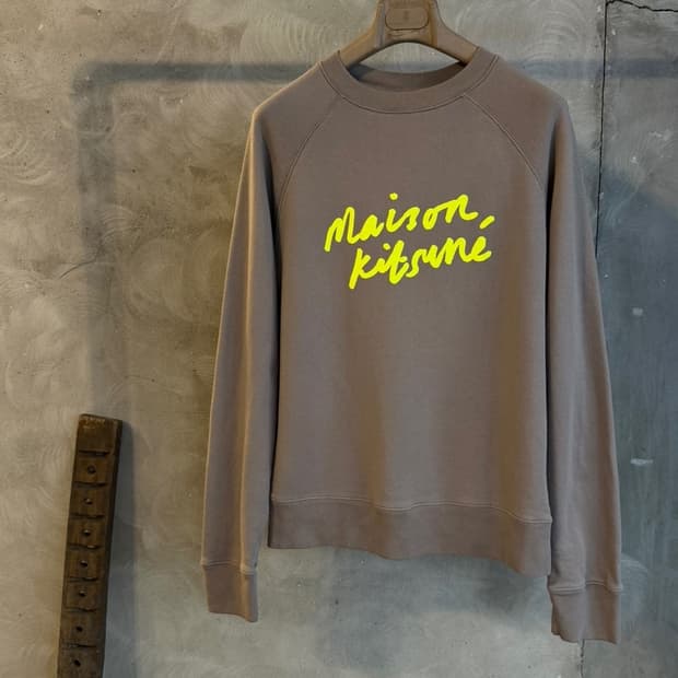 메종키츠네 맨투맨 95