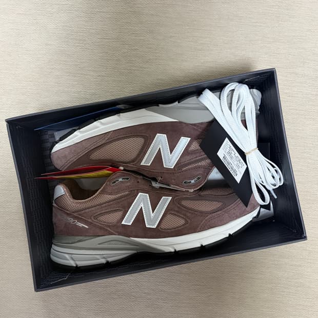 [270]뉴발란스 키스 kith 990v4 더스티 모브