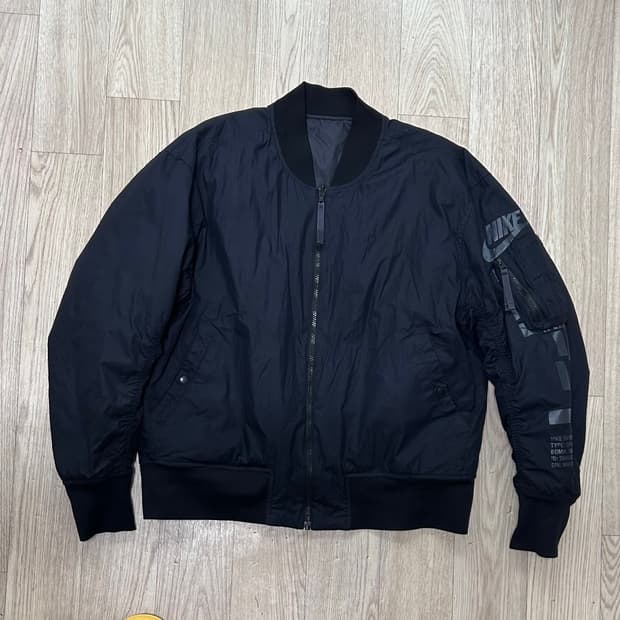 나이키 항공점퍼 110