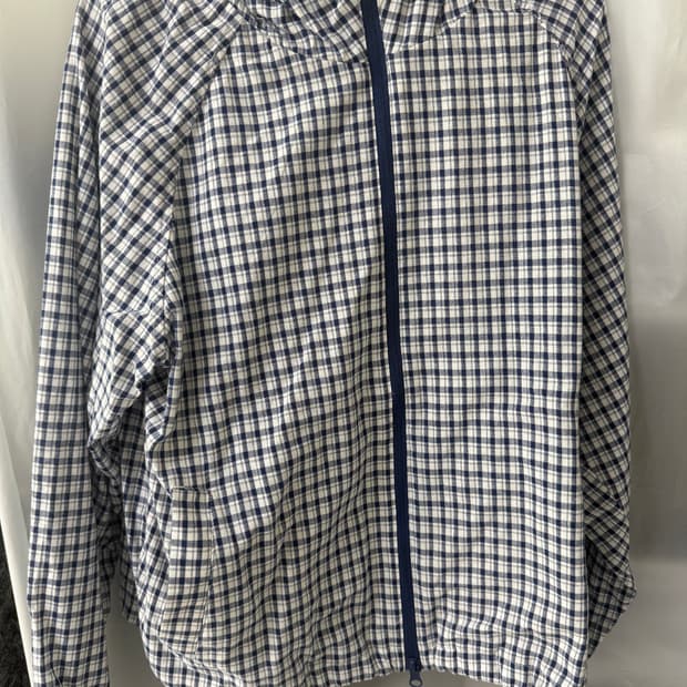 스파오 체크 윈더브레이커 여성 블루