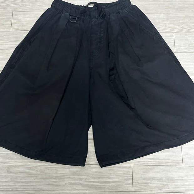 Glamour 버뮤다팬츠