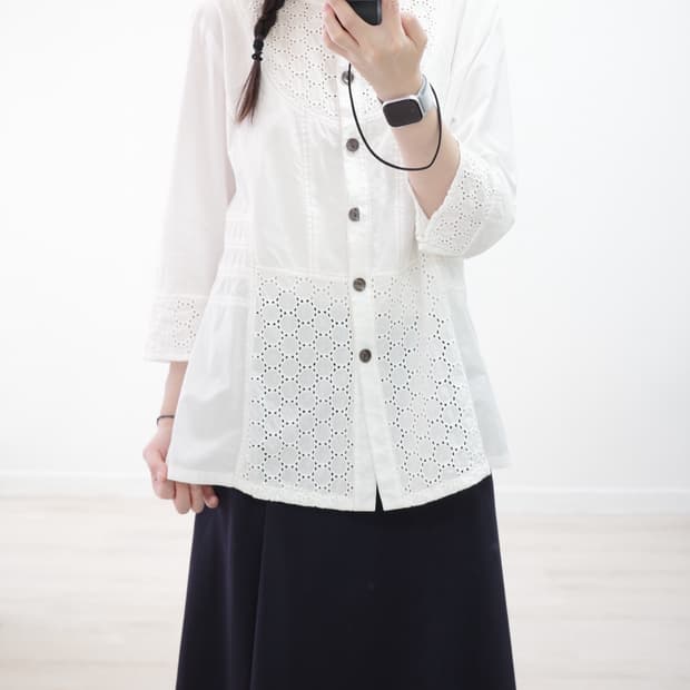Vie paisible dot blouse