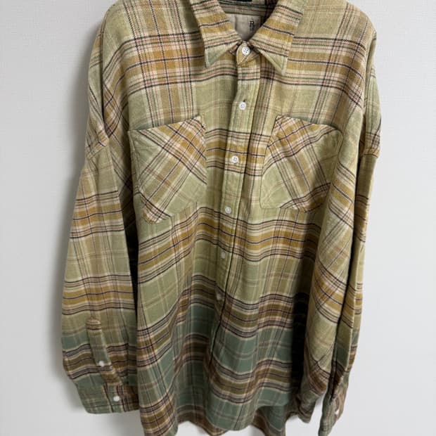 R13 플란넬 체크 셔츠 변우석착용