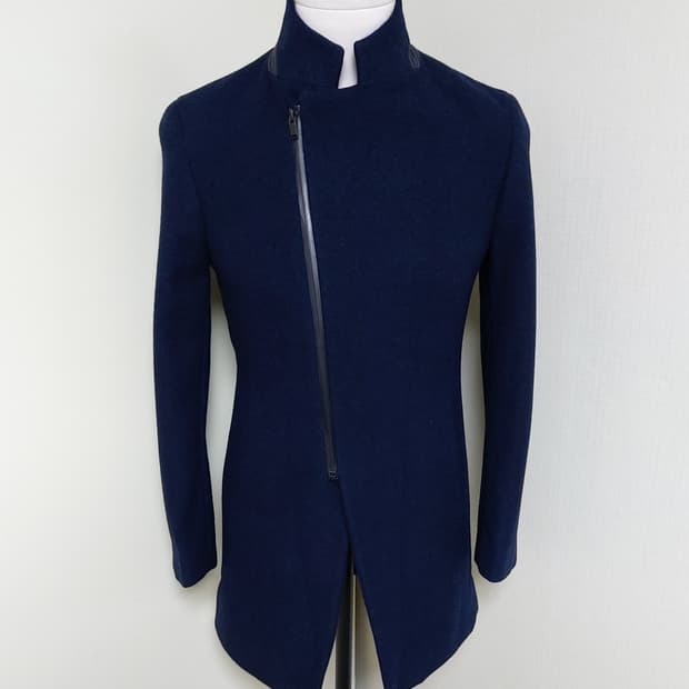 크리스 크리스티 남성 모혼방 사선지퍼 하프코트 (95)새상품
