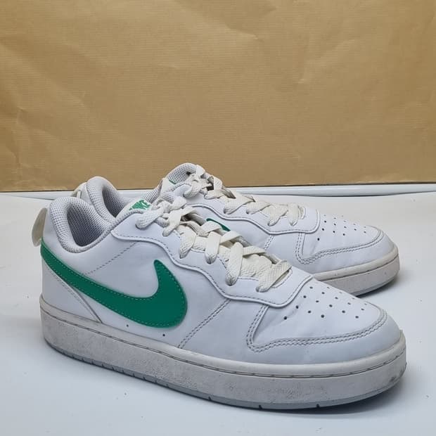 나이키 코트버로우 여성 운동화 240.