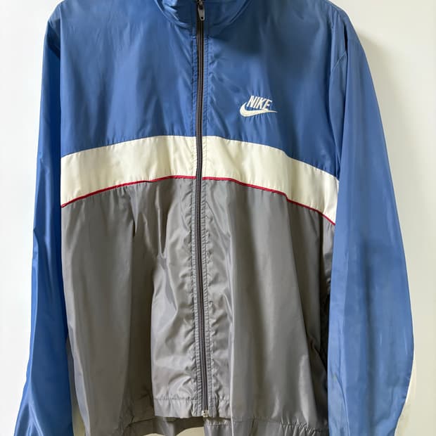 지드래곤님 착용 1980’s 나이키 바람막이 판매