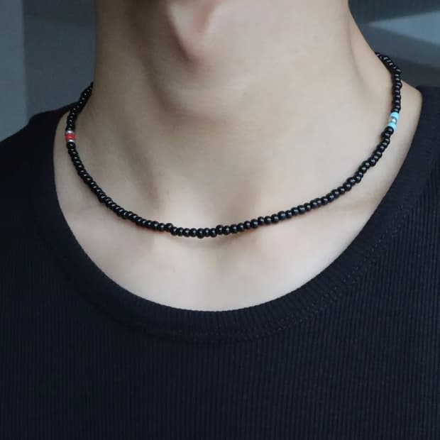 베이스클레프 남자 비즈 목걸이