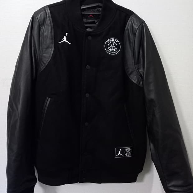 새상품 파리생제르망 psg 조던 바시티 자켓 조던 점퍼 90~95