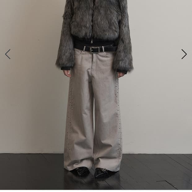 셋업이엑스이 퍼자켓 새상품 판매합니다!