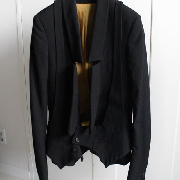 앤드뮐미스터 Fall 2011 Cut-out  Lapel Jacket