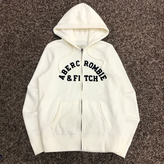아베크롬비 화이트 로고 후드집업