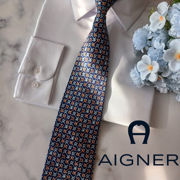 아이그너 실크 네이비 로고 패턴 넥타이 9.6cm A+등급 A19076
