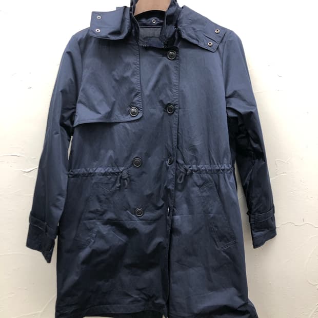 갭 레인 하프 코트 네이비