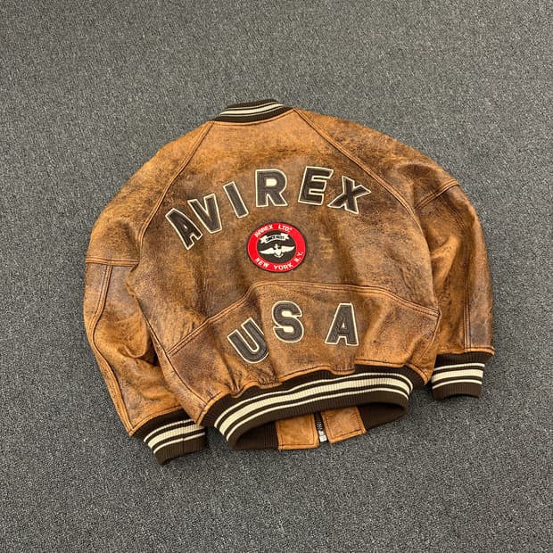 XS) 90s Avirex USA Real Leather Jacket