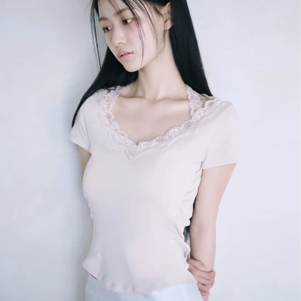 레이즈미야 릴리 홀터넥 레이스 탑 베이비 핑크