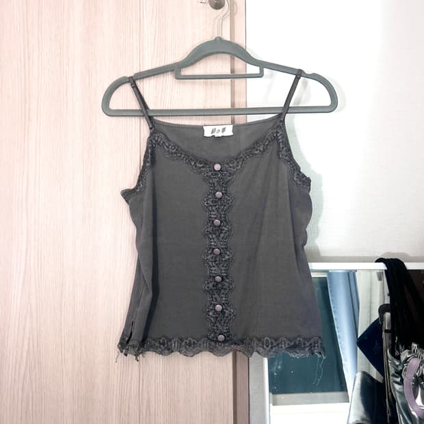 회보라 단추 슬리브리스