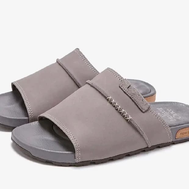 뉴발란스 슬리퍼 SD9901SGY 260