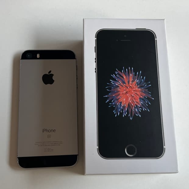 아이폰 se1 128기가 스페이스그레이