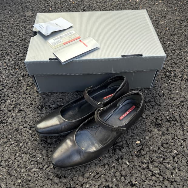 프라다 스포츠 메리제인 힐