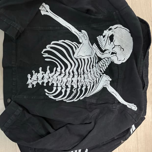 라퍼 스켈레톤자켓