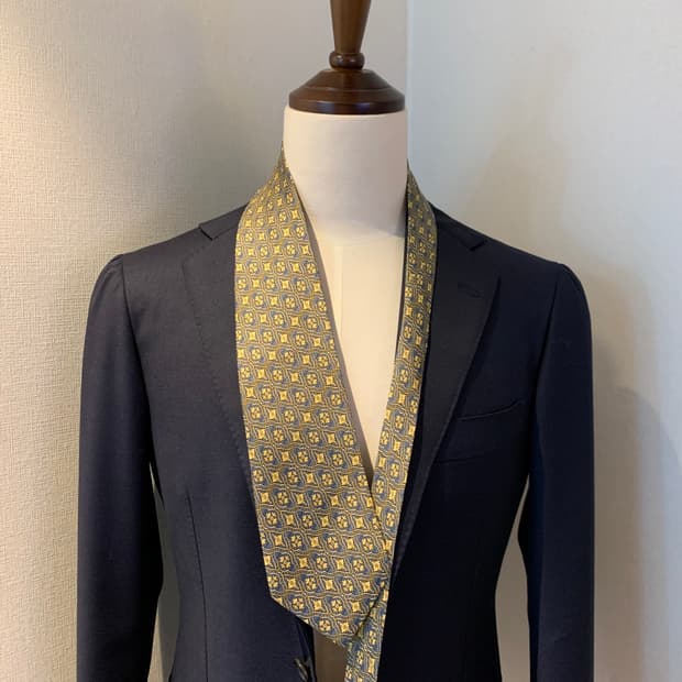 디올(Dior) 기하학적패턴 명품 최상급 넥타이 A+등급 프랑스100실크