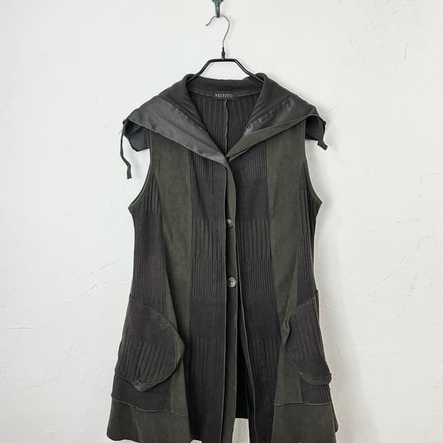 VESTITO 패브릭 믹스드 니트 베스트