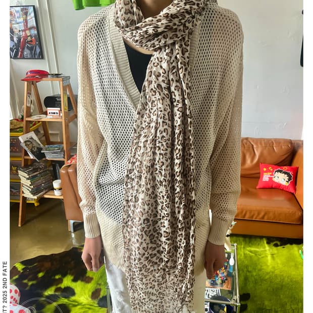 JPN Vintage Leopard Long Knit Scarf