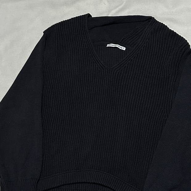 S 알렉산더왕 오버핏 브이넥 니트