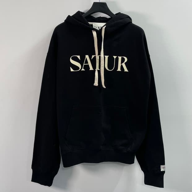 세터 빅로고 블랙 후드티 (on.54)