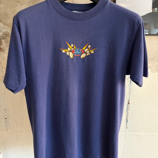 90s 26 red 스케이트 티셔츠