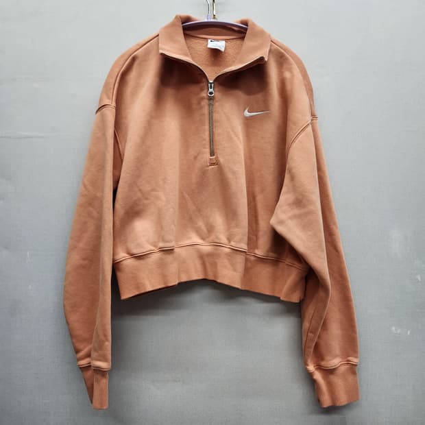 나이키 로고 크롭 반집업 맨투맨 L(XL)