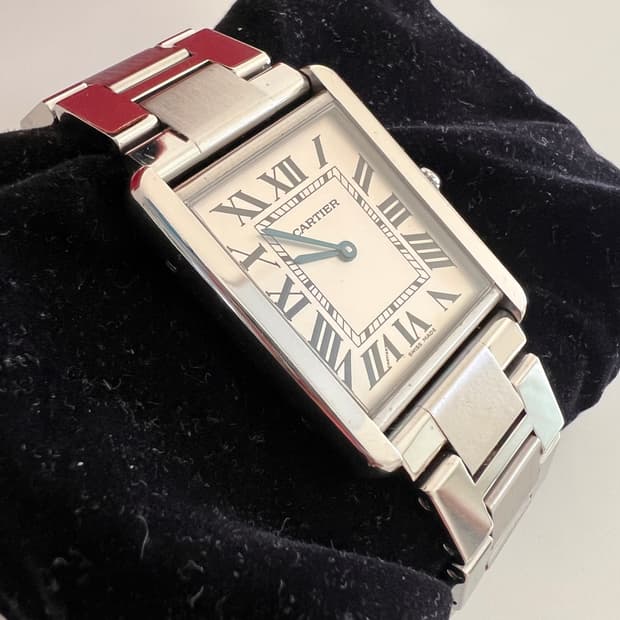 까르띠에 탱크 솔로 라지 사이즈