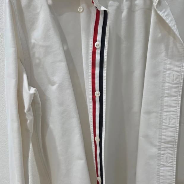 톰브라운 셔츠 3사이즈 팝니다