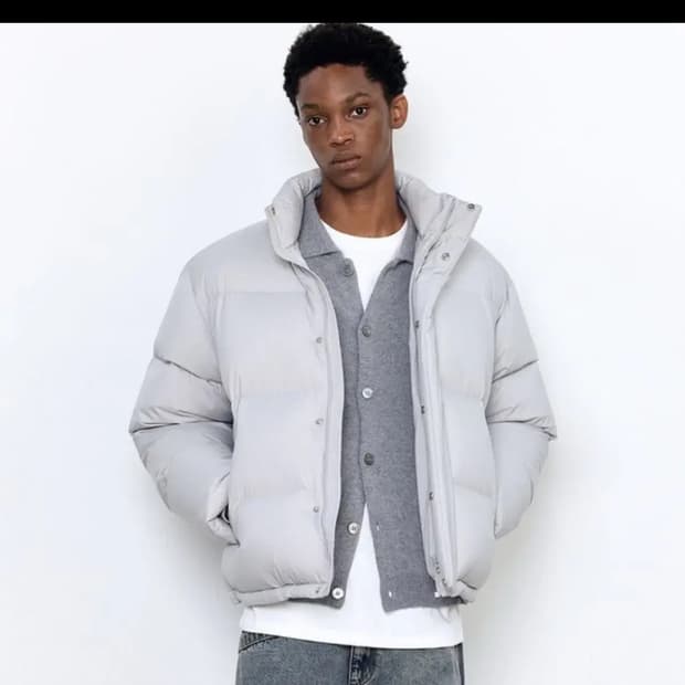 인사일런스 에센셜 다운 패딩