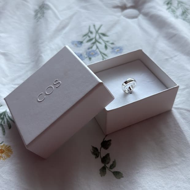 코스 스털링 이어커프