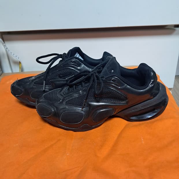 나이키 에어맥스 뮤즈 블랙 운동화 스니커즈 250