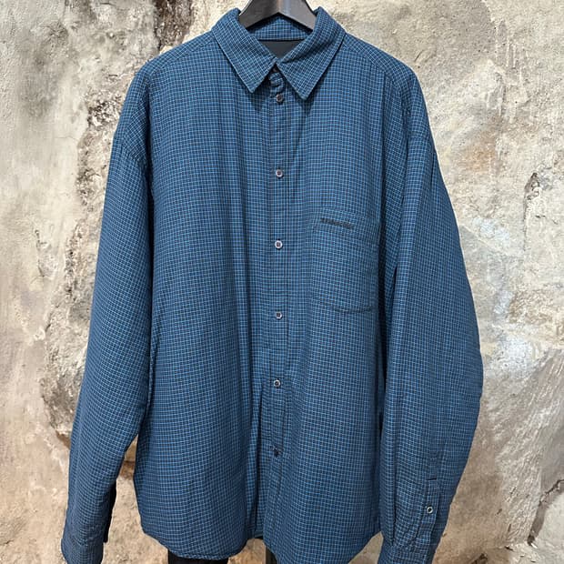 발렌시아가 패딩 체크 셔츠 