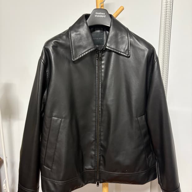 스파오 레더자켓