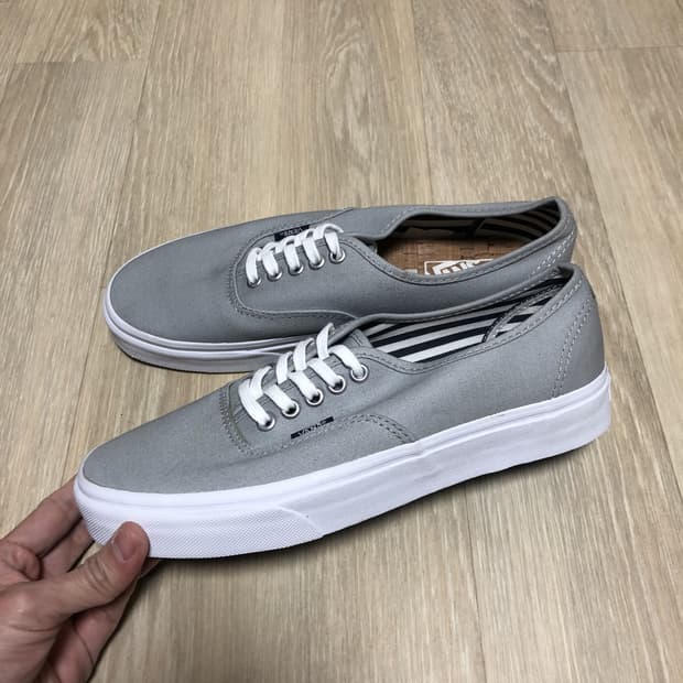 (260) 새상품 반스 VANS 어센틱 그레이