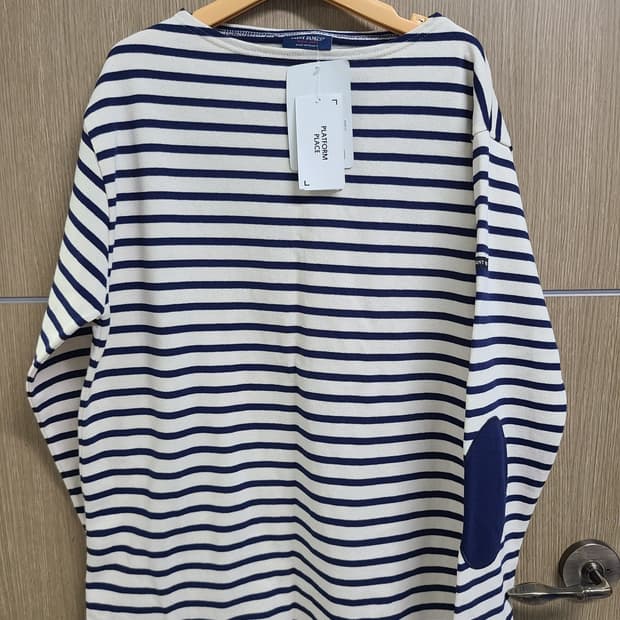 세인트제임스 단가라 긴팔티