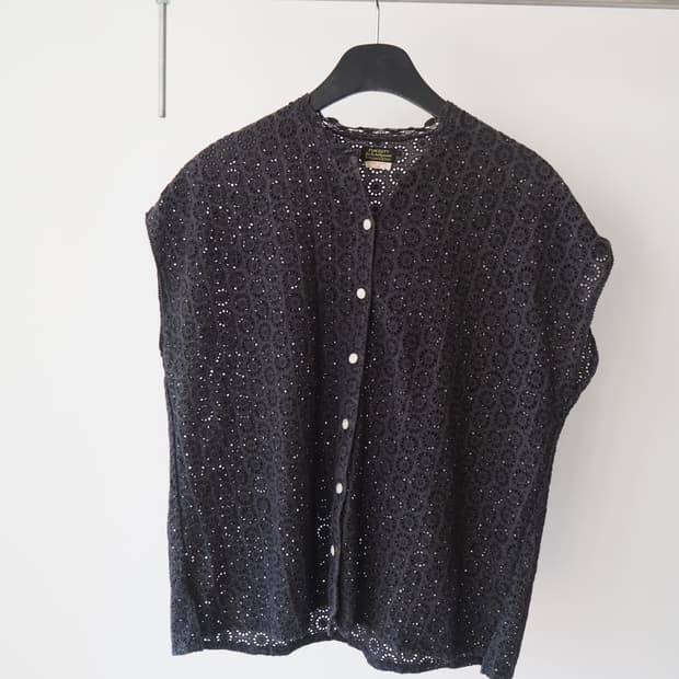 GO TO HOLLYWOOD cut out blouse 