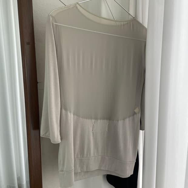 마르지엘라 시스루 탑