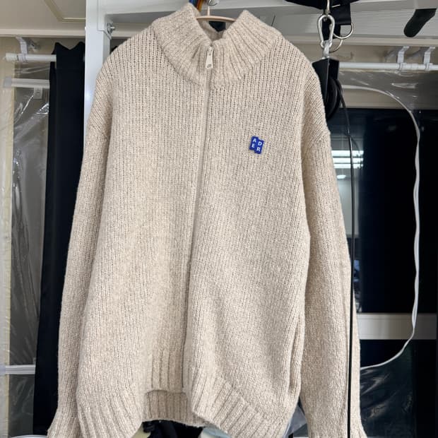 아더에러 시그니피컨트 집업 니트 M