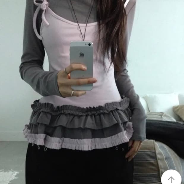 에이블리 유색 프릴 레이어드 롱슬리브 티셔츠