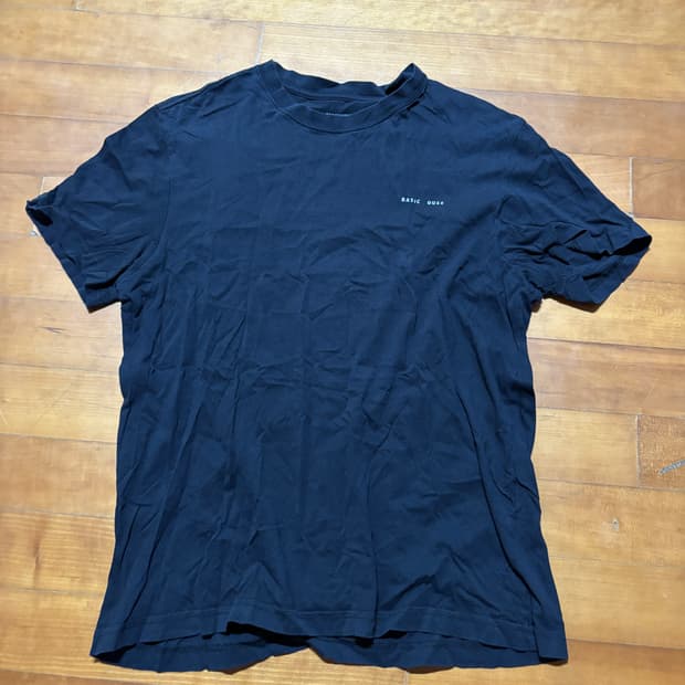 베이직 하우스 반팔 티 95 사이즈