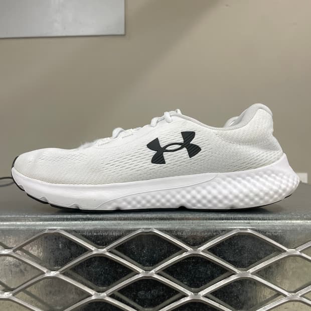 언더아머 차치드 로그 4 화이트 블랙 265 (gr-4611)