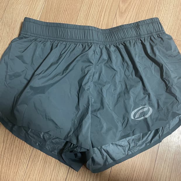 옵티미스틱러너스 우먼쇼츠M