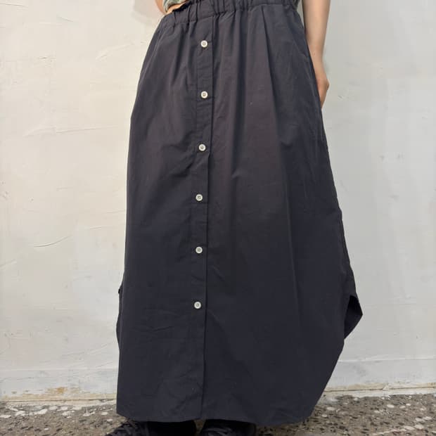 button long skirt