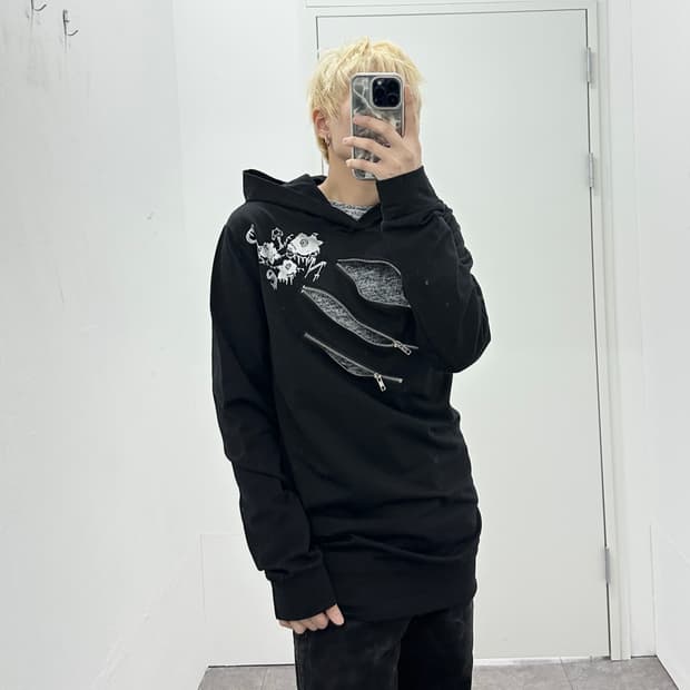 Vintage zipper detail hoodie