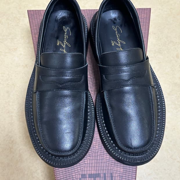 Stu 오버솔 로퍼 레더 블랙 40